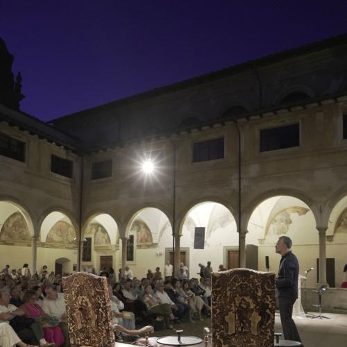 Augusto Palermo presenta Pietrasanta Cult
